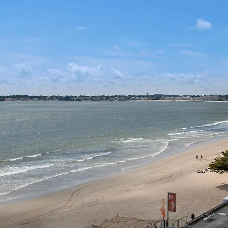 La Baule, 30m De La Et Proche Tous Commerces Apartamento